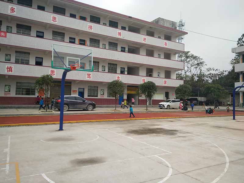 邵阳市洞口县木瓜小学透气型塑胶跑道施工